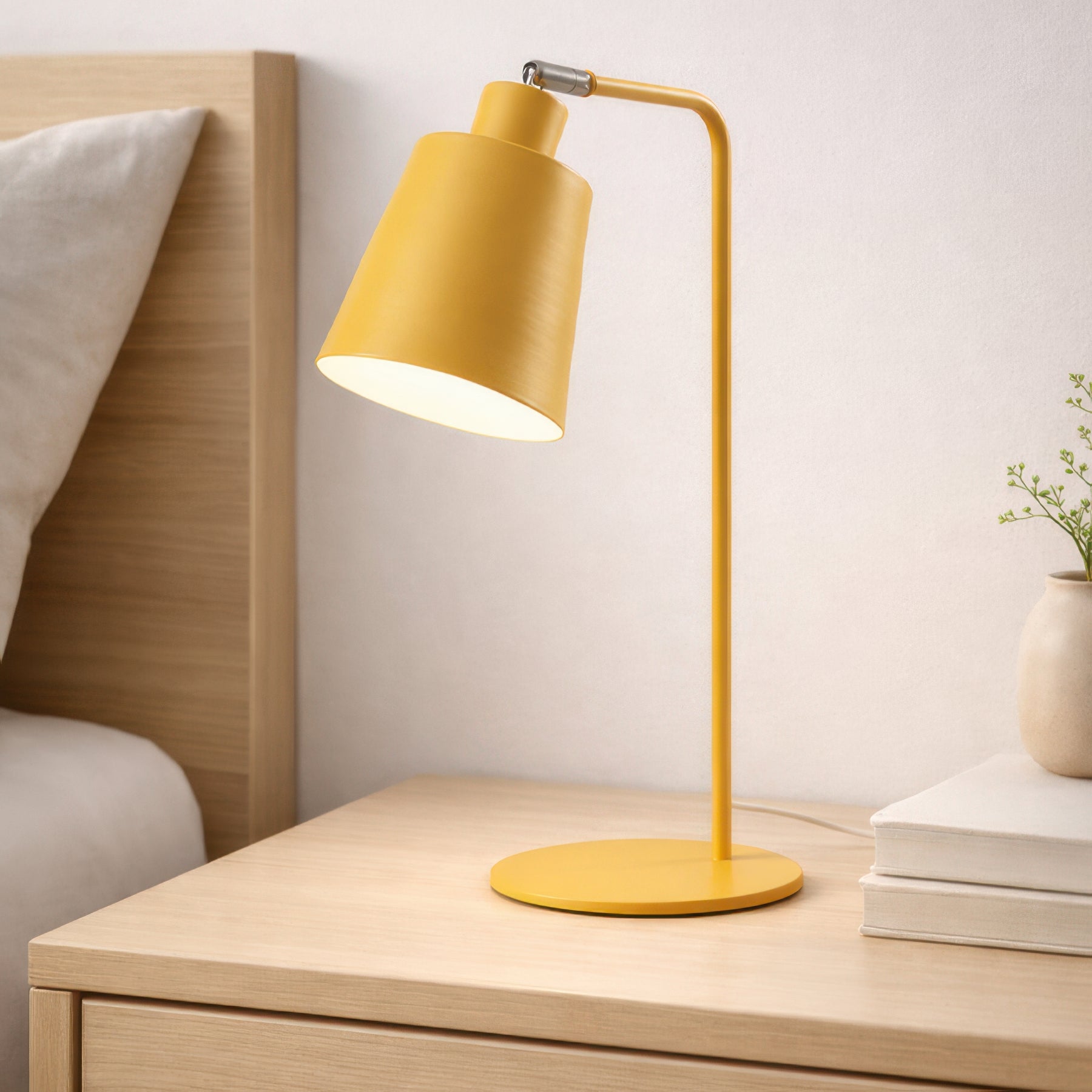 Velador Chiaro | Alquiler de muebles en Buenos Aires - DECO RENTAL